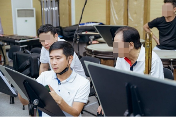 ho-hoai-anh-1-16701215870101160180893