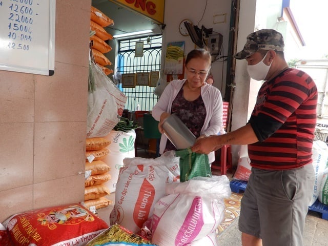 mua-gao-theo-kg-hay-bao