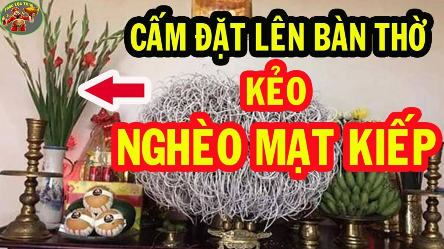 3 thứ đặt trên bàn thờ nghèo khổ xui xẻo