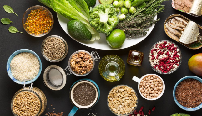 Hạt lanh rất giàu lignan, một hợp chất thực vật có hoạt tính estrogen có thể mô phỏng tác dụng của estrogen trong Sh88bet đăng ký miễn phí.
