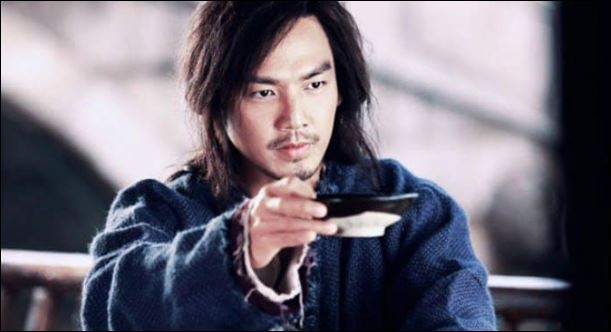 nguoi-tham-ruou
