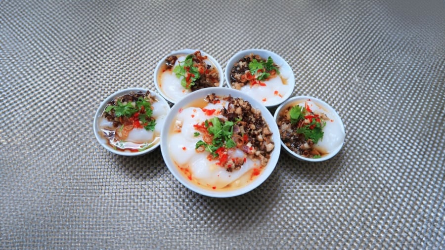 banh-duc-nong