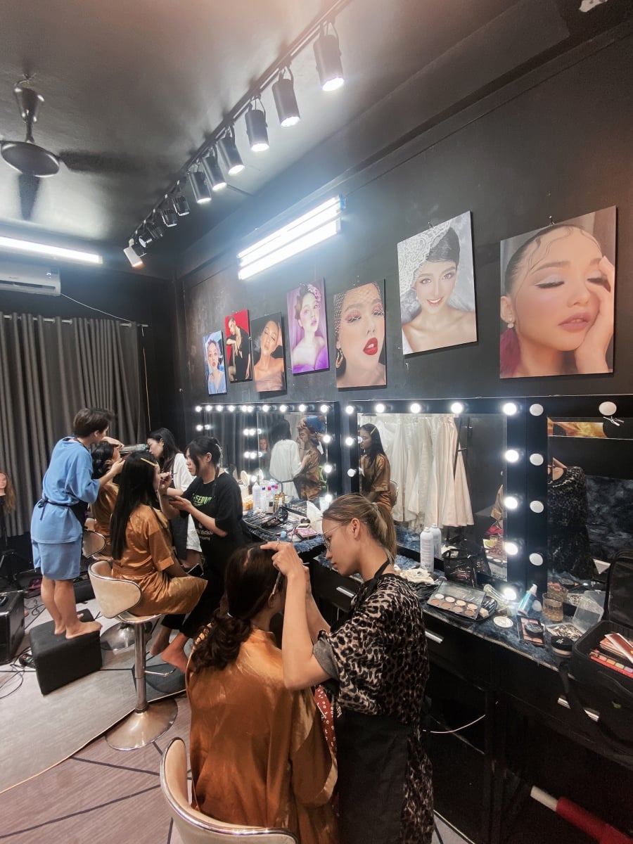 Học viên Link Make Acedamy thực hành.