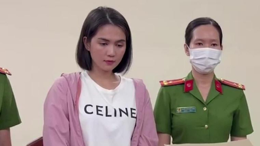 ngoc_trinh2