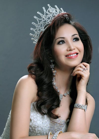 Hoa hậu Nguyễn Diệu Hoa được mệnh là 