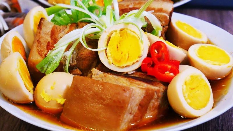 thit kho trung
