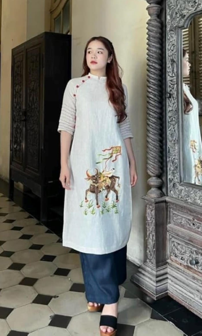 ao dai theu tay8