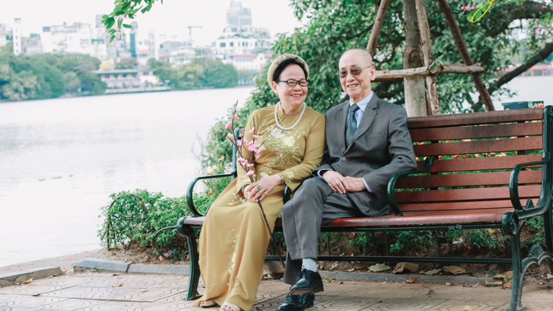 noi chuyen voi ong ba1