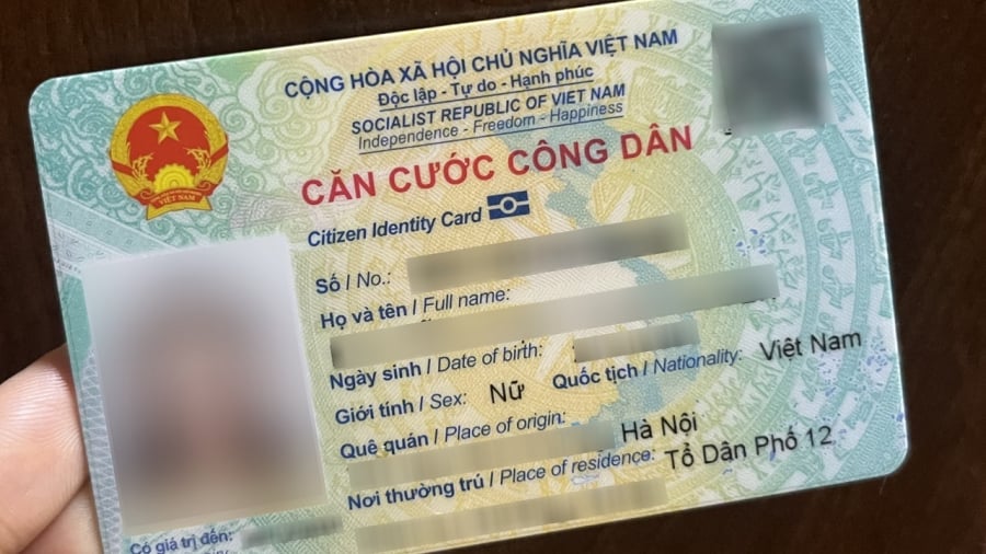 Điều 46 của Luật Căn cước quy định: Thẻ căn cước công dân đã được cấp trước ngày Luật này có hiệu lực thi hành có giá trị sử dụng đến hết thời hạn được in trên thẻ, trừ trường hợp quy định tại khoản 3 Điều này. Công dân khi có nhu cầu thì được cấp đổi sang thẻ căn cước.