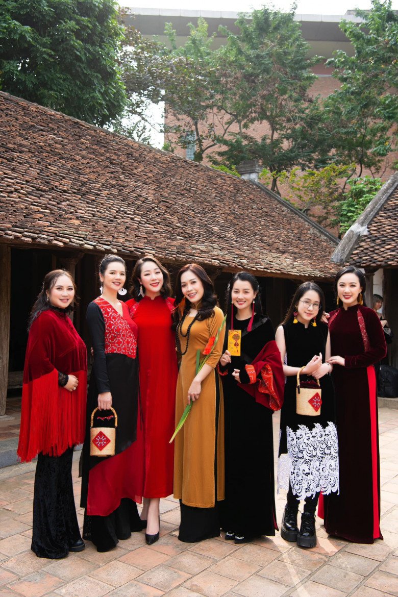 ngo phong Lan4