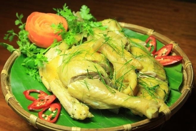 luoc-ga-ngon