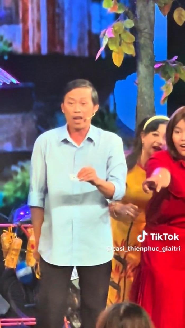 hoai-linh1