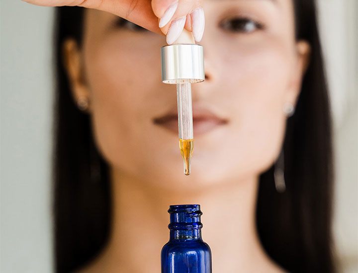 Vitamin E trong chế độ ăn uống thông qua thực phẩm và chất bổ sung là tốt hơn. 