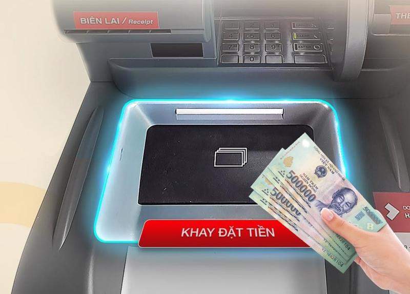 gui-tien-vao-the-atm-2