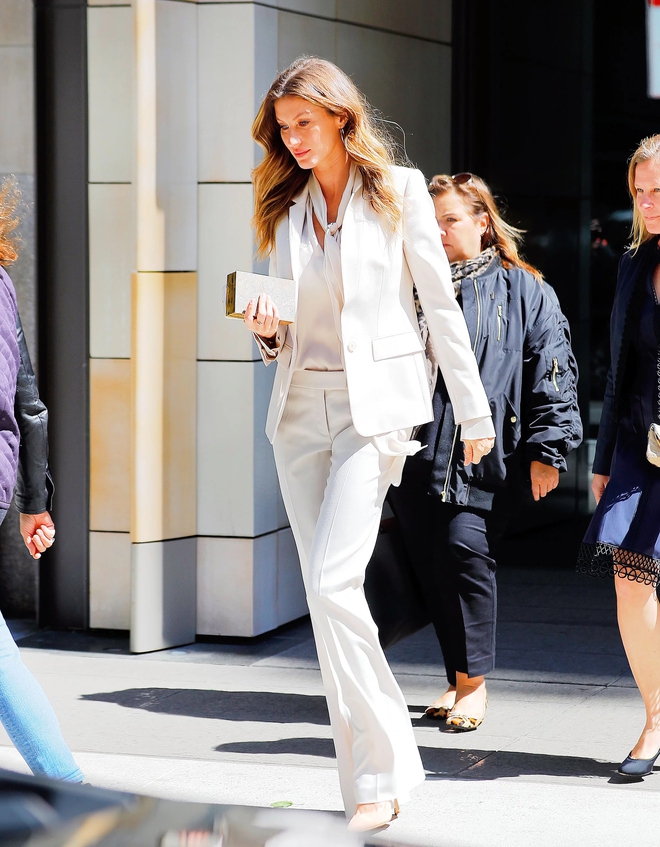 Gisele Bundchen1