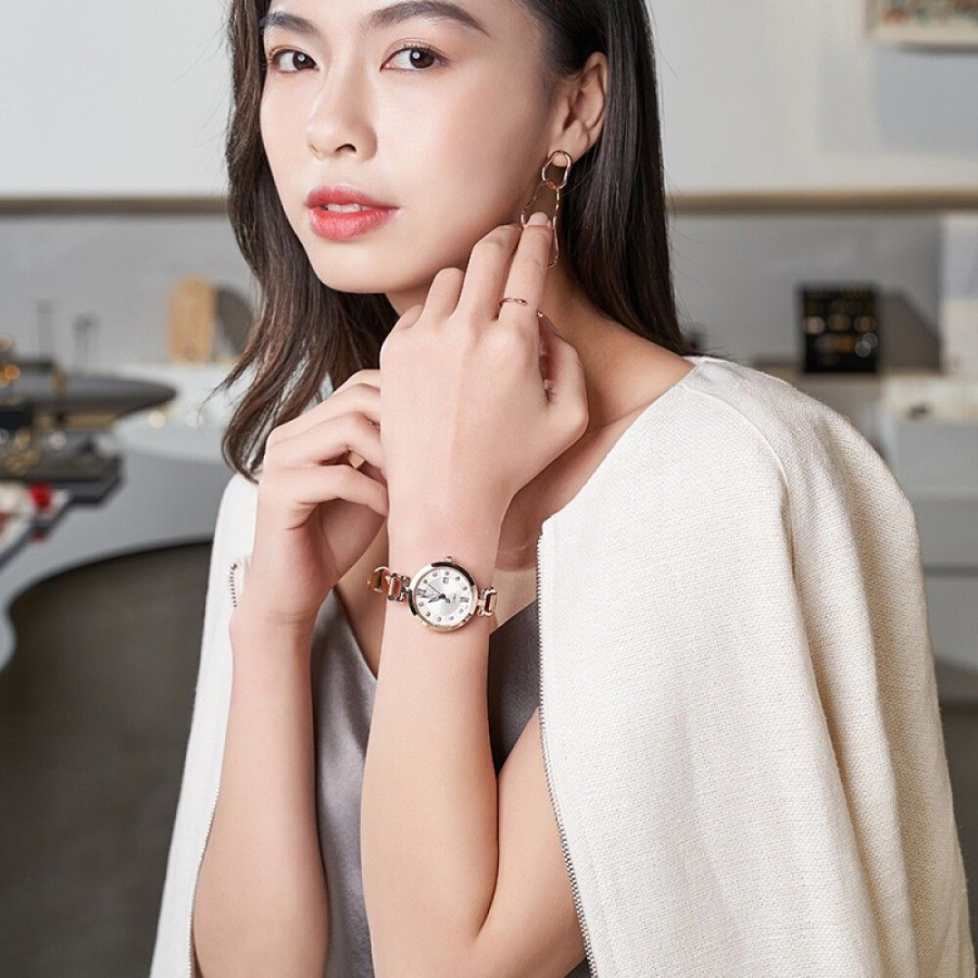 Chỉ cần chọn được chiếc đồng hồ ưng ý nàng sẽ càng tăng vẻ sang chảnh