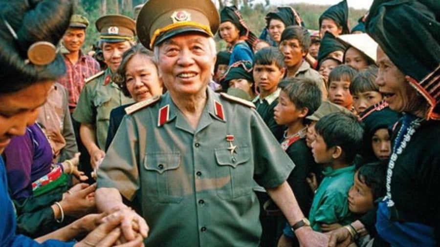 Võ Nguyên Giáp là một trong những danh tướng của thế giới trong 25 thế kỷ, một trong những thiên tài quân sự lớn nhất của thế kỷ 20.