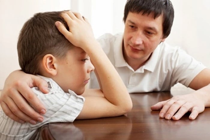 Tính cách, tâm lý của trẻ phụ thuộc rất nhiều vào sự giáo dục của cha mẹ. (Ảnh minh họa)