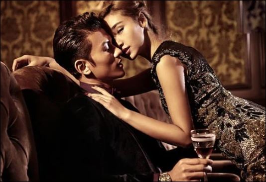Hãy chú ý đến những hiệu suất làm việc của chồng bạn ở nơi làm việc mà còn cả đồng nghiệp của anh ta, hãy bảo vệ tổ ấm của mình. (ảnh minh họa)