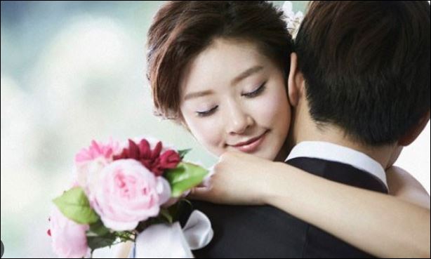 Đối với đàn ông thì người phụ nữ quý giá nhất chính là người có thể giải quyết những lo lắng, chia sẻ những gánh nặng với họ. (ảnh minh họa)
