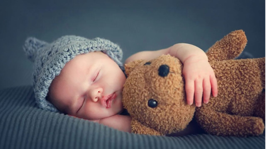 Mau mắt nhạt hơn bình thường có liên quan tới não bộ
