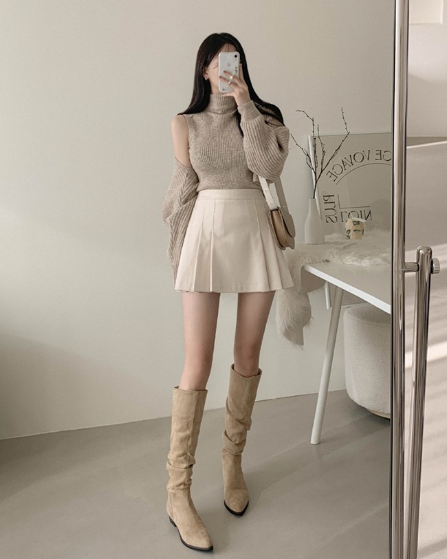 Những set áo len 2 trong 1 có thể mix linh hoạt với nhiều Shbet999 com đăng nhập, thêm một đôi boots có màu đồng điệu với áo hoặc váy để tạo ra sự hài hòa về mặt thị giác và kéo Shbet888 phiên bản mới nhất miên man. 