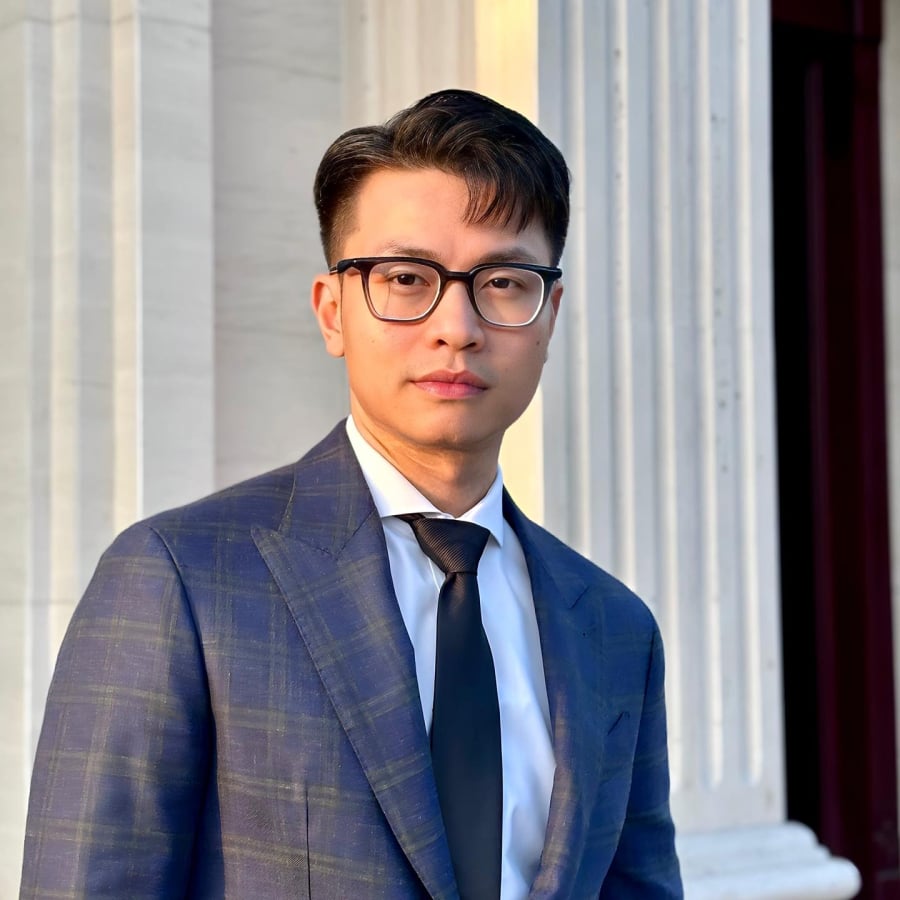 một khi đã yêu, Bạch Dương lúc nào cũng dành hết những tình cảm “nồng nhiệt” nhất cho nửa kia