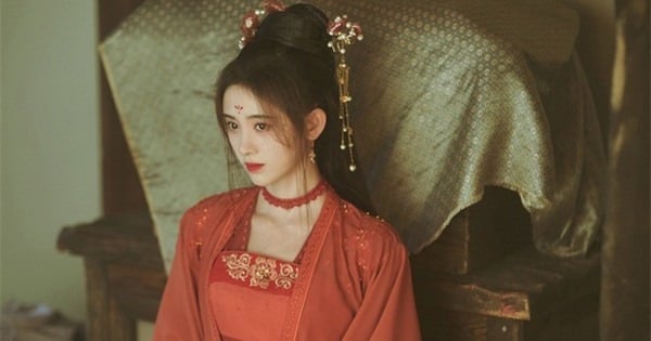 Điều gây ngạc nhiên là phụ nữ thời cổ đại lại không mặc đồ lót.