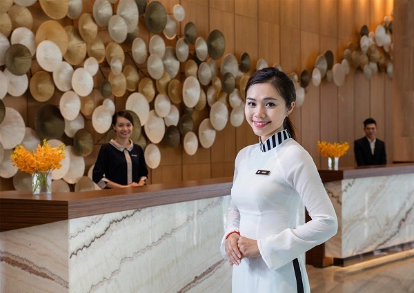 Phòng ở cuối hành lang thường ít được sử dụng, ít được làm sạch và có thể trở nên ẩm ướt và thiếu ánh sáng tự nhiên hơn.