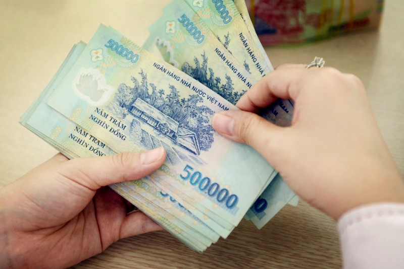 Tiếp tục tăng lương sau thời điểm cải cách tiền lương?