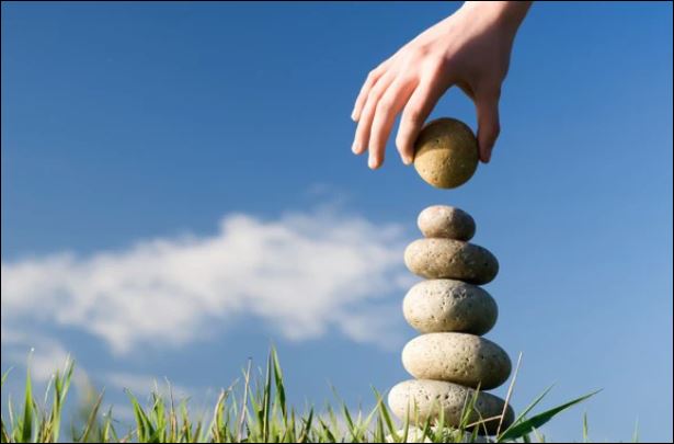 Ngày mai có những bất ngờ nào, chúng ta thực sự không biết cái nào sẽ đến trước.  (ảnh minh họa)