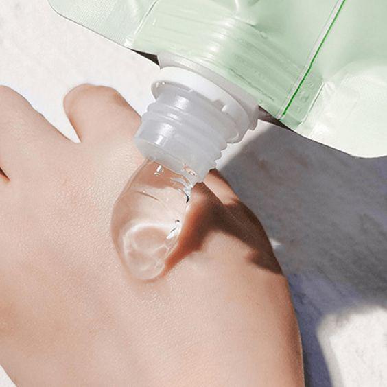 Gel lô hội có nhiều công dụng làm đẹp.
