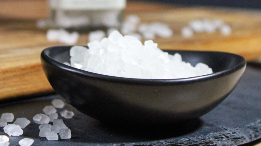 Đường phèn thường được sử dụng để thay thế cho đường tinh luyện và được coi là tốt cho sức khỏe, ít đường hơn so với đường trắng. 