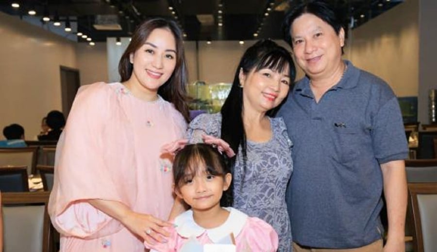 Mới đây, Khánh Thi đã gửi lời chúc mừng tuổi mới đến mẹ chồng của mình. Cô viết: 