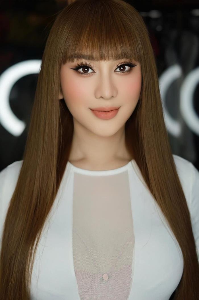 Chia sẻ của Lâm Khánh Chi gây chú ý.