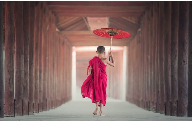 Những người càng không may mắn, họ càng có xu hướng coi thường lời nói và việc làm của người khác. Nhất là khi hoàn cảnh của đối phương chẳng còn được tốt như họ. (ảnh minh họa)