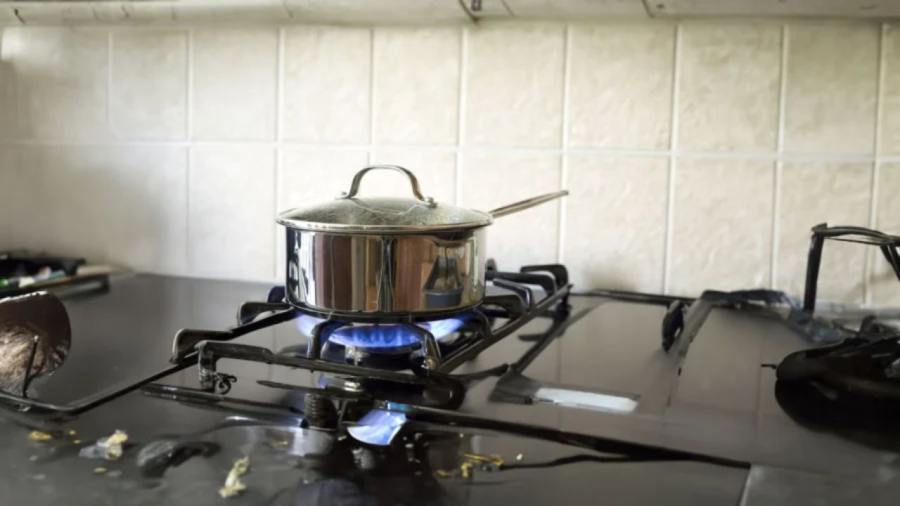 Chọn nồi chảo kích thước phù hợp và chỉnh vòng lửa phù hợp cũng giúp tiết kiệm gas