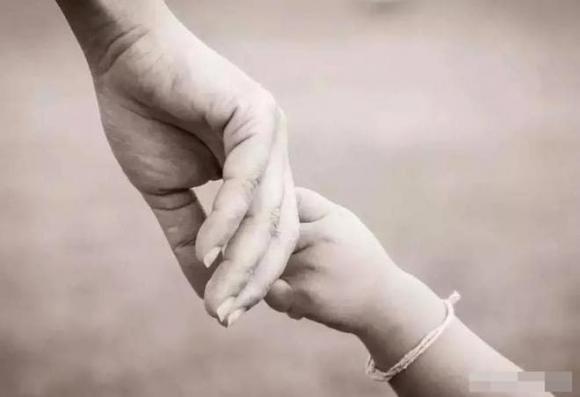 Có người sẽ bênh vực rằng đó chỉ là đứa trẻ, chẳng thể nào gây sóng gió. (ảnh minh họa)