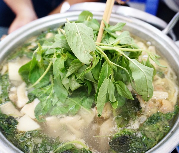 Lá é ngày càng trở nên phổ biến khi xuất hiện rộng rãi tại các khu chợ chung cư