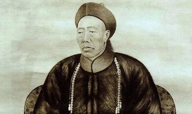 Với tư cách là đại thái giám, ông không chỉ có quyền lực nhất định trong hậu cung mà còn là người thân cận của Thái hậu