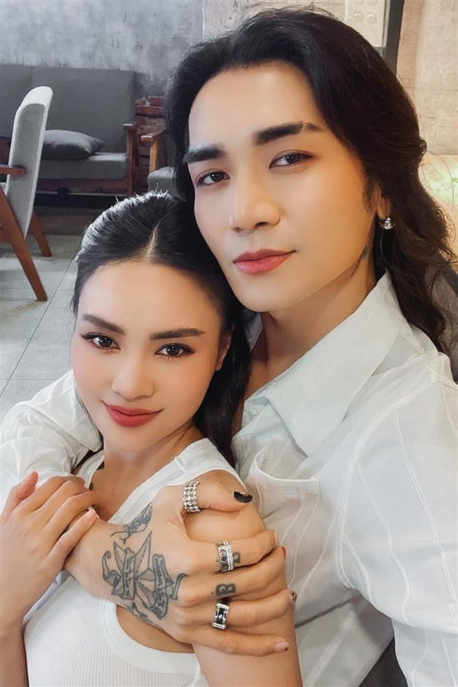 Thực chất người đàn ông đó là BB Trần