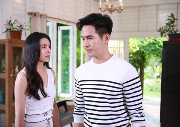 Điều khó tin và không thể chấp nhận hơn là một số phụ nữ ngoại tình mà vẫn cho rằng mình đúng. (ảnh minh họa)
