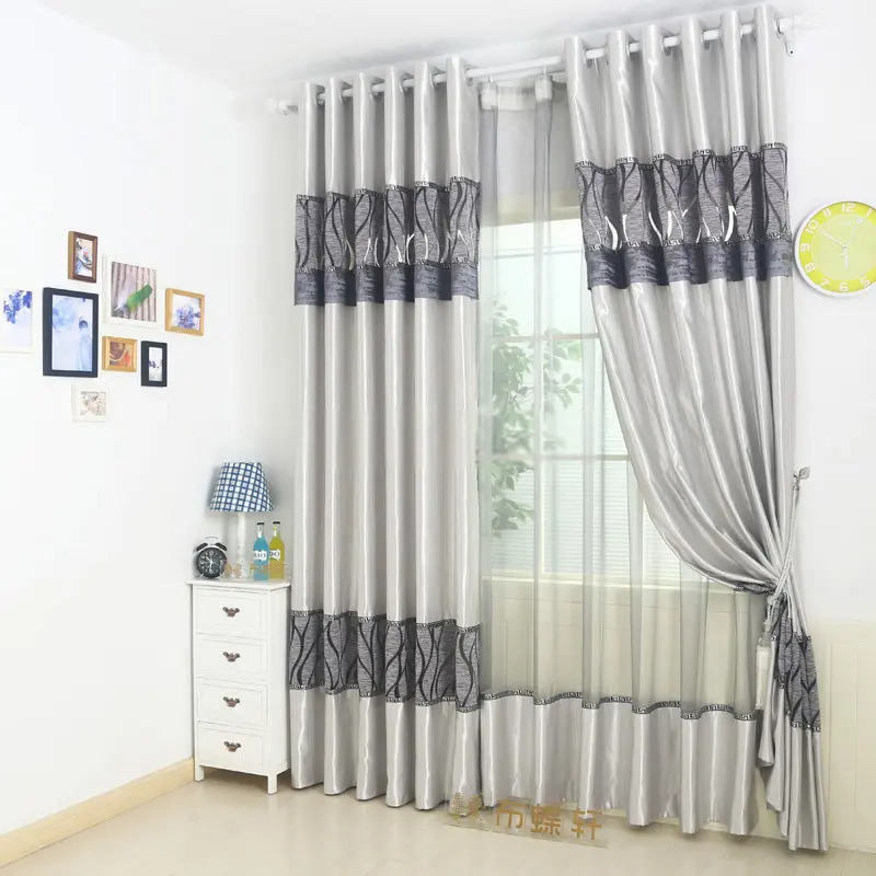 Bạn nên thường xuyên vệ sinh rèm cửa thay vì mua mới.