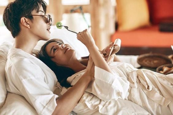 Trong xã hội hiện đại, quan hệ tình dục trước hôn nhân đã trở thành một phần tự nhiên và sâu sắc trong tâm hồn con người. 
