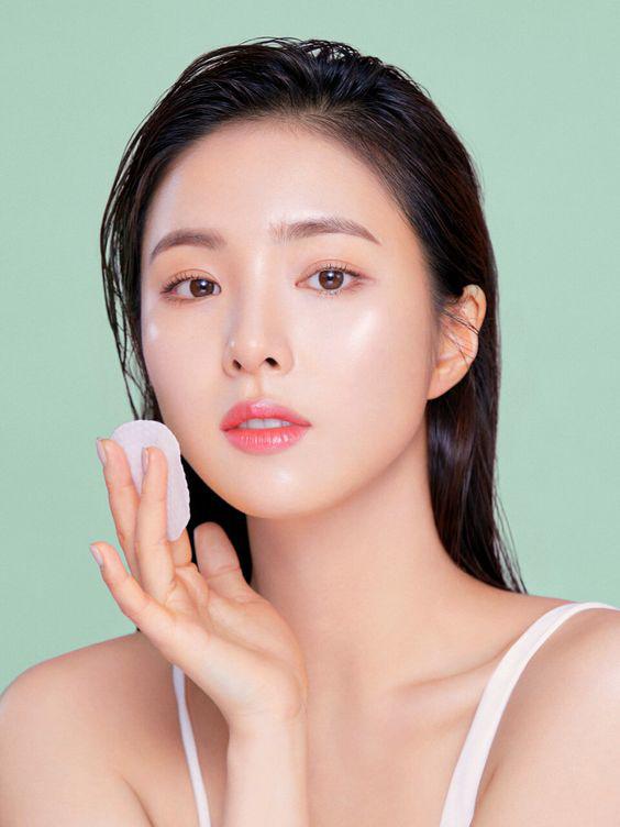 Không có bằng chứng nào cho thấy những thành phần này có tác dụng giúp giảm dấu hiệu lão hóa. 