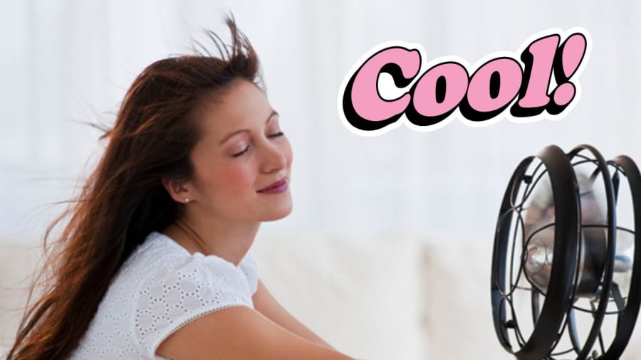 Không cần điều hòa bạn đặt tô đá trước quạt giúp căn phòng mát hơn