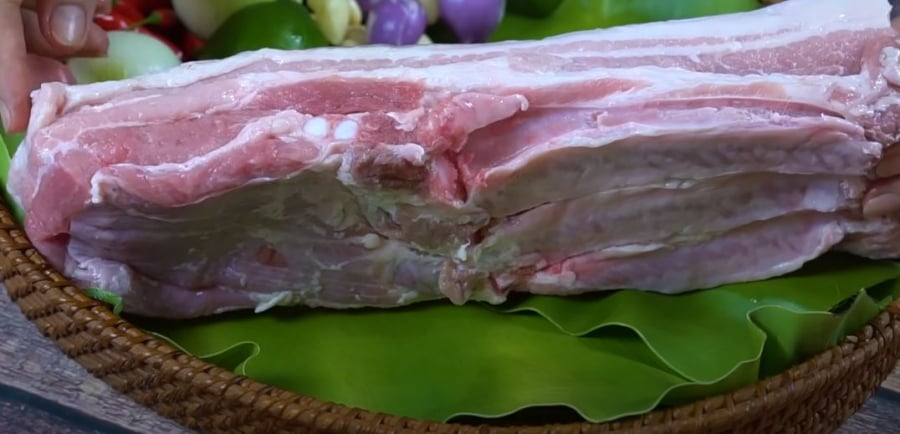Thịt ba chỉ là phần thịt phù hợp nhất để làm món thịt kho tàu.