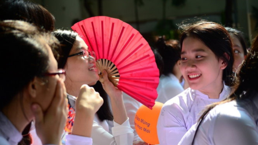 Ai được miễn giảm học phí năm học mới?