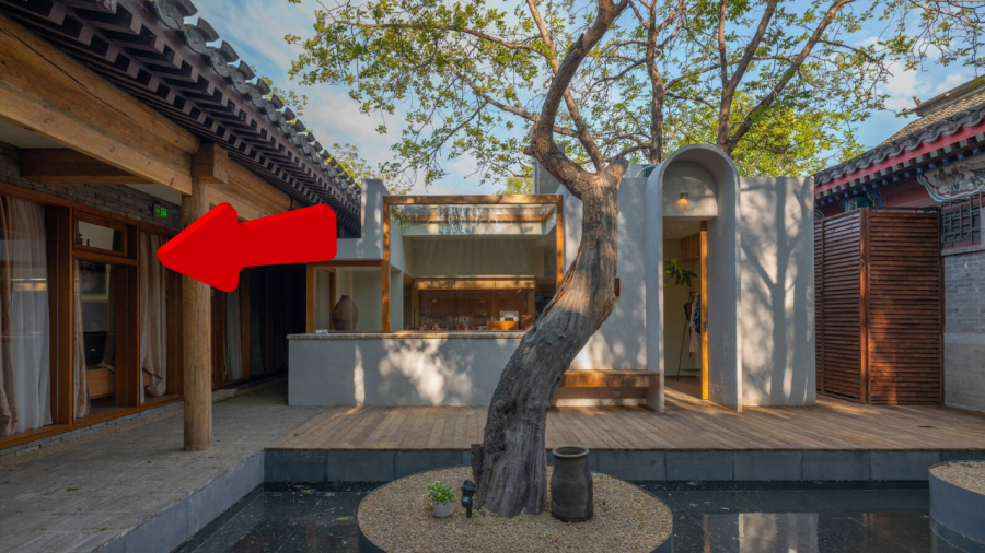 Cửa không mở được về phía bãi rác    