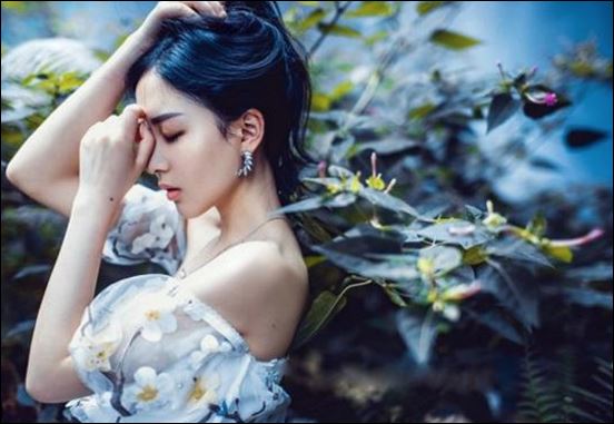 Đừng lúc nào cũng chỉ biết chú ý đến số like, số người bình luận thì bạn càng mệt mỏi mà thôi. (ảnh minh họa)
